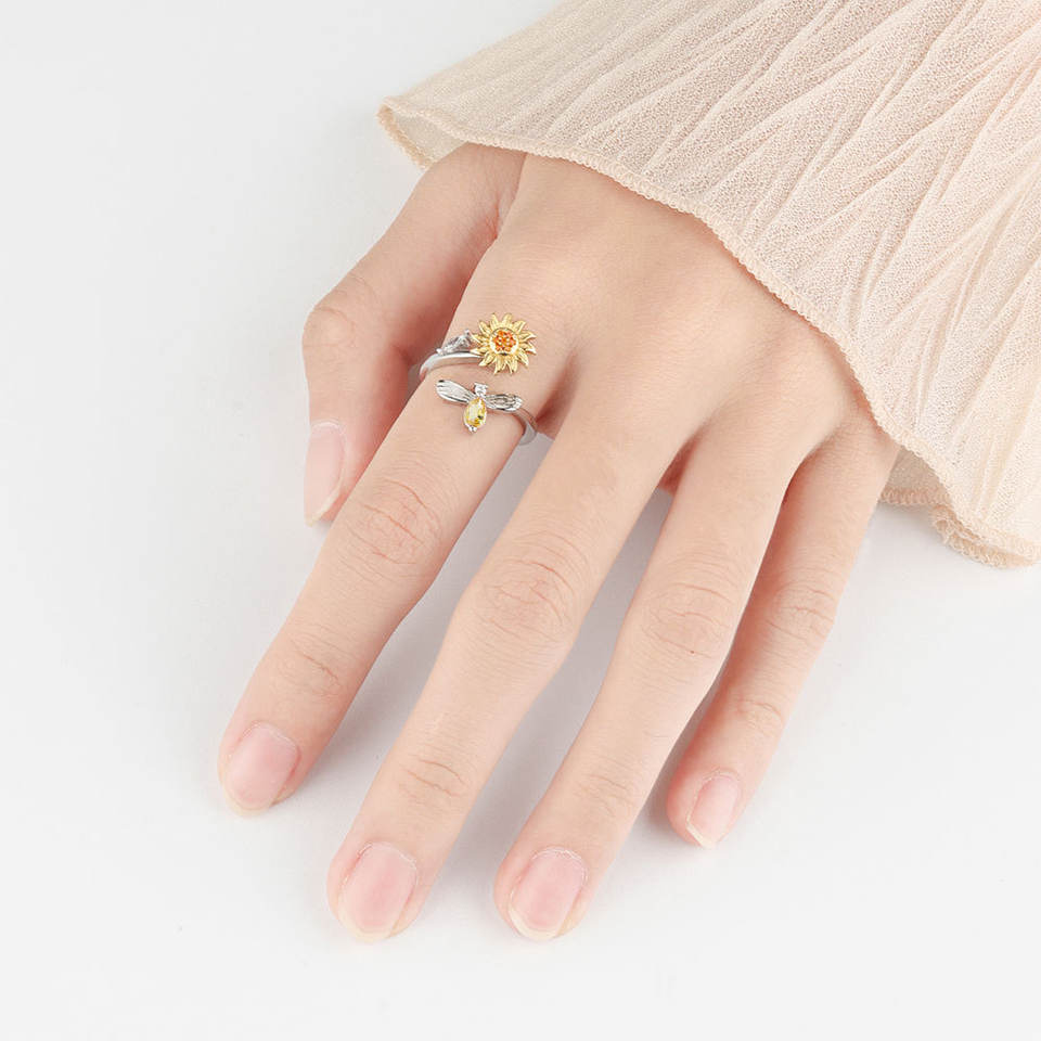 Vintage Blossom Adjustable Ring